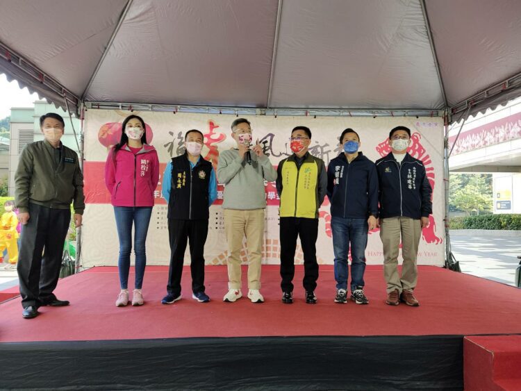 南港區2022新春揮毫、寒冬送暖暨109學年度獎助學金發送活動 南港區2022新春揮毫、寒冬送暖暨109學年度獎助學金發送活動