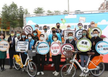 嘉市全國首創電輔車周轉率表現亮眼 火車站平假日租借率最高