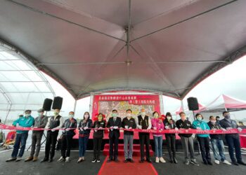 嘉義縣貨物轉運中心竣工點交　翁章梁：有助嘉義成為農工大縣