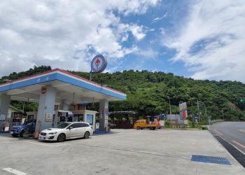 國內油價要漲了 1/3起汽、柴油每公升各漲0.9元