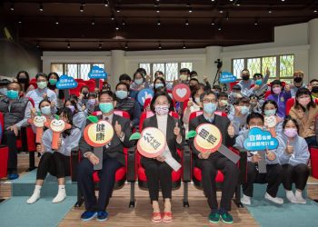 基隆長庚醫院與宜縣府合作 關懷偏鄉學童健康