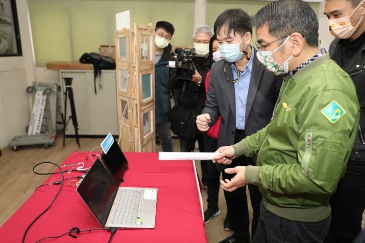 宜市創新育成中心廠商希映科技 成功研發防窺節能新產品 宜市創新育成中心廠商希映科技 成功研發防窺節能新產品