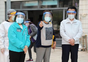 帶隊視訪嘉縣防疫旅館　翁章梁：防疫滴水不漏，平安過好年