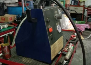 年關即將到，保養汽車趁早，最好找有新儀器的維修廠 /波新聞