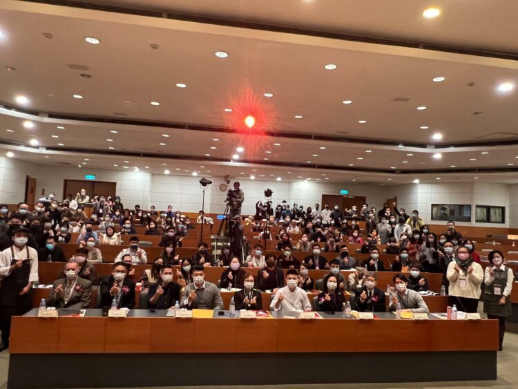 弘光科大舉辦廚藝演化論國際研討會 米其林二星主廚聯手秀一波 弘光科大舉辦廚藝演化論國際研討會 米其林二星主廚聯手秀一波