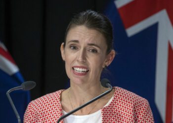 总理也结不了婚 纽西兰进入疫情红色戒备