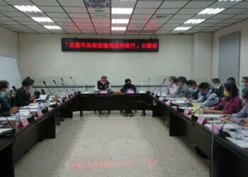 捷運黃線與紅橘線、輕軌、台鐵串聯 發揮最大效益