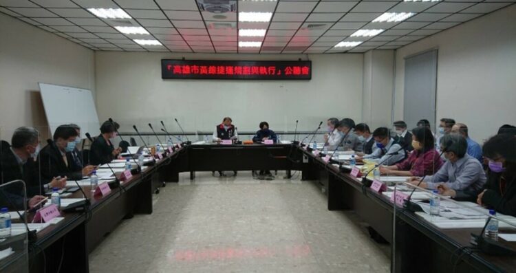 捷運黃線與紅橘線、輕軌、台鐵串聯 發揮最大效益