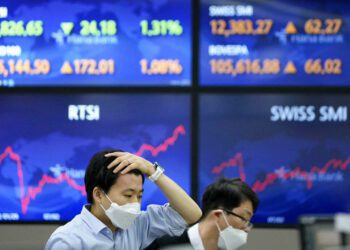 接棒美股下跌 亚太股市周五普遍下挫