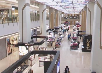 楊文科視察竹縣首家百貨公司 1/14試營運、1/20開幕