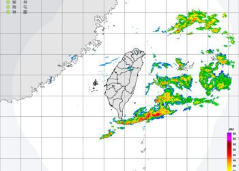 清晨鋒面通過 南臺灣注意強降雨 白天降雨稍緩氣溫略升