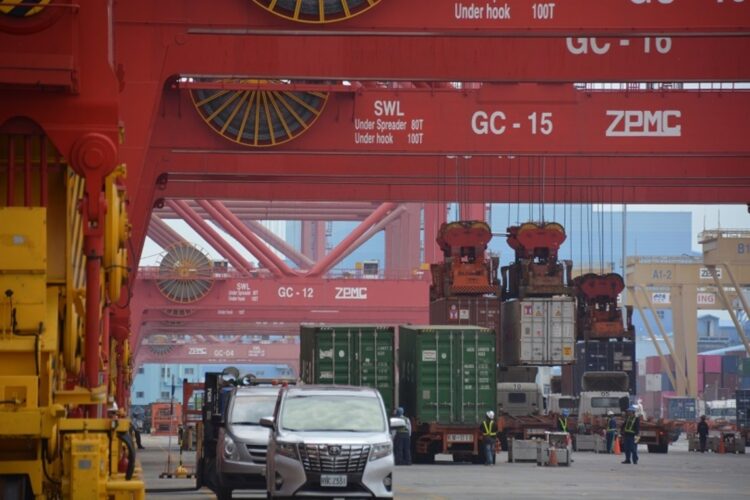 港務高雄分公司籲請航商提前規劃春節貨物裝卸作業時間 港務高雄分公司籲請航商提前規劃春節貨物裝卸作業時間