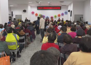 百貨內150坪公益空間 十興里民活動中心啟用