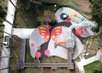 繭型溜滑梯吸睛好玩！ 中市豐原中正公園華麗轉身