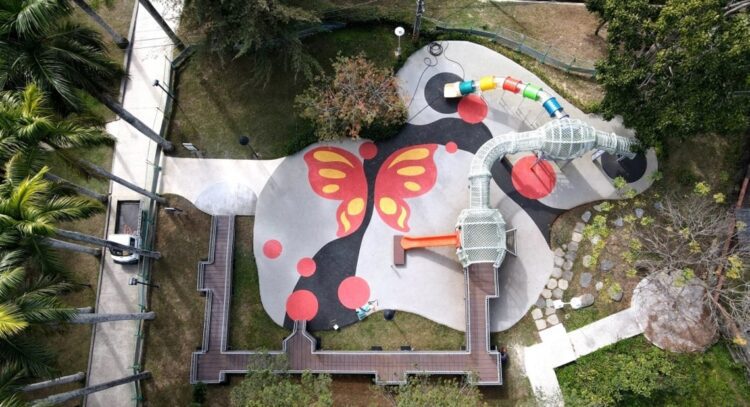 繭型溜滑梯吸睛好玩! 中市豐原中正公園華麗轉身 繭型溜滑梯吸睛好玩! 中市豐原中正公園華麗轉身