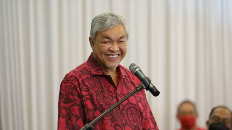 罪成或无罪释放? 阿末扎希挪用资金案明下判 罪成或无罪释放? 阿末扎希挪用资金案明下判