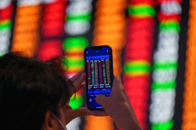 美国科技产业扬升影响 亚股起落互见