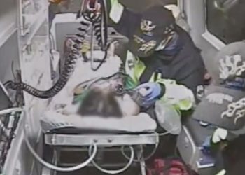 胎兒急產來報到 竹市消防暖男三度助孕婦生產