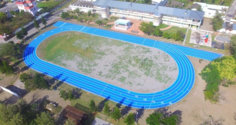 臺東縣府爭取850萬元 富山實小運動場1/15正式啟用 提供師生及社區安全舒適運動環境 臺東縣府爭取850萬元 富山實小運動場1/15正式啟用 提供師生及社區安全舒適運動環境