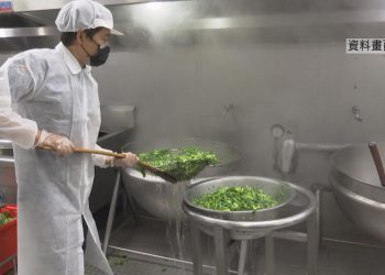 菜單加入深海魚、堅果類 竹縣營養午餐更聰明