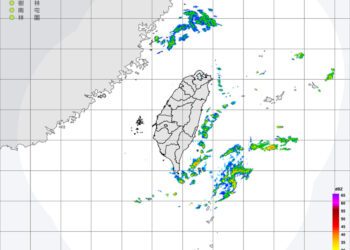 西半部陽光露臉 東半部迎風面局部雨 注意日夜溫差大