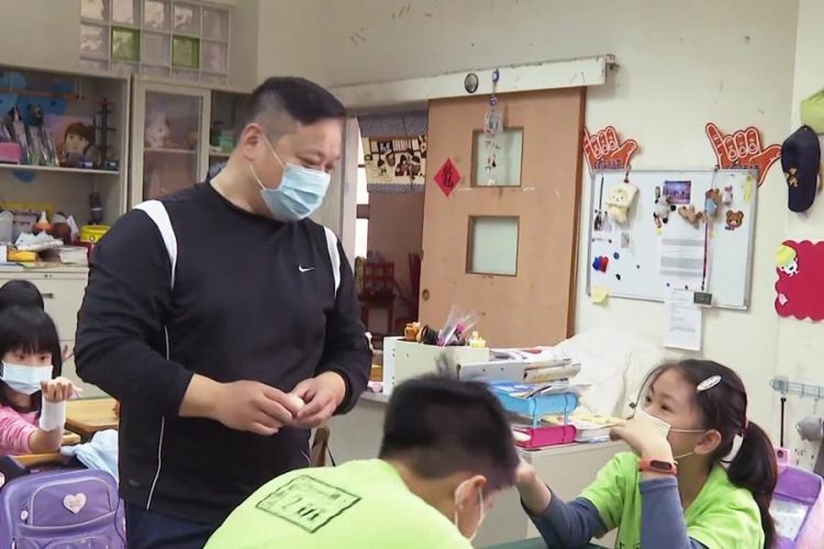 走進校園玩捏麵 看桌文化授學子