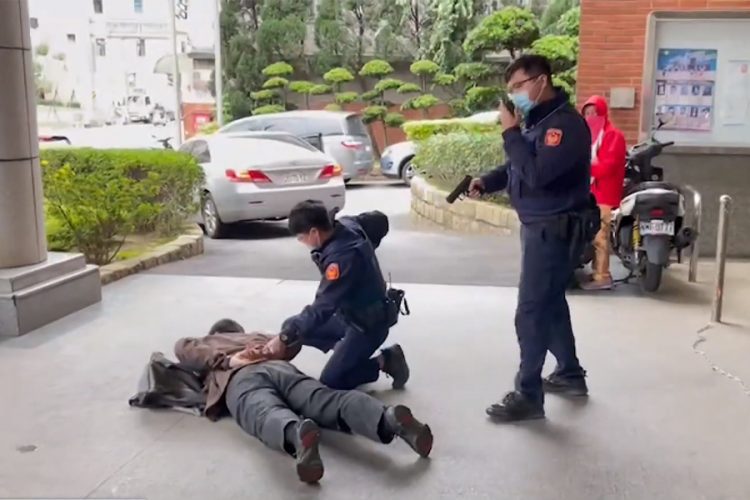 農會防搶演練 逼真場景嚇到人