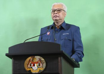 遭施压提前举行大选 大马首相腹背受敌