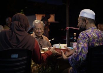 馬哈迪：筷子論無意貶低華裔若公平競爭馬來人會失敗