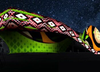 高市府聯手衛武營雙主燈　台灣燈會創紀錄採用25台高流明投影機