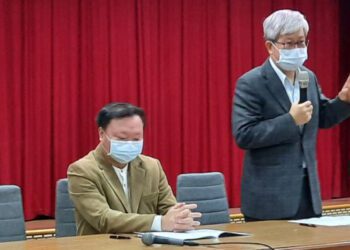 高師大負責大學學測高雄一考區 為試務人員辦理講習