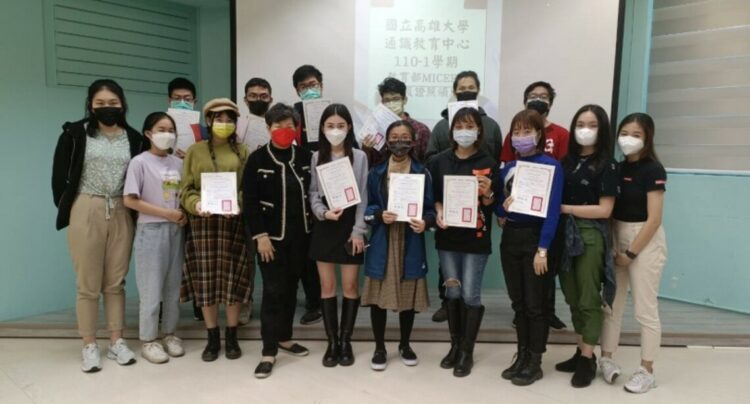 高雄大學10位同學高分通過教育部國際會展證照 其中1位更獲得美國WPCI 國際證照滿分