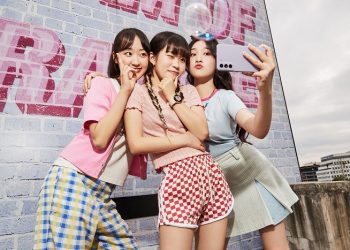 3,200 萬超高畫素前鏡頭、4,500mAh 大電量　三星輕旗艦 Galaxy S21 FE 5G 登台