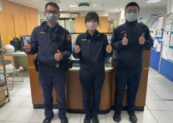 圖說：潭美派出所所長孫吉筠(中)、警員張峻誠(左)、鄭宇崴(右)