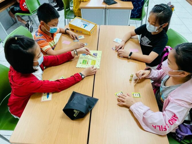 推出閱讀萬花筒 從掌中劇到桌遊體驗多元閱讀樂趣