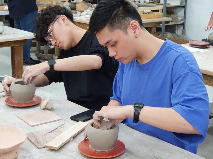 華梵大學2創舉！新生領全額獎學金配個人工作室