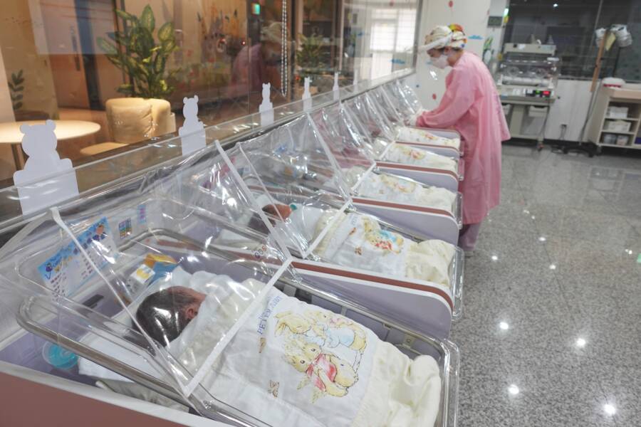 科技結合醫療迎戰少子化 智慧產房系統讓孕婦生產更安心！