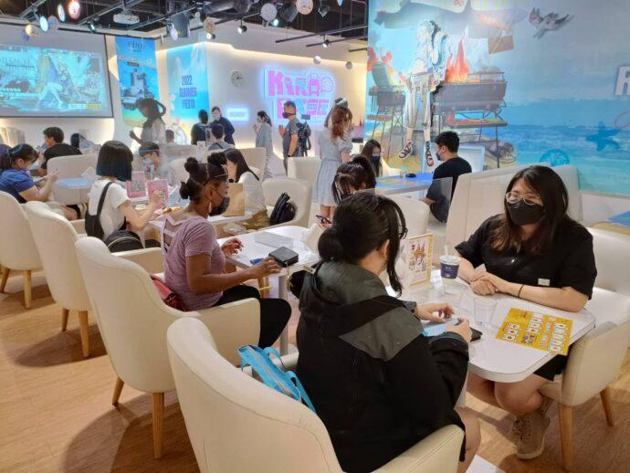 《明日方舟》 x「KIRABASE」打造夏日主題形象店 推出限定套餐及周邊