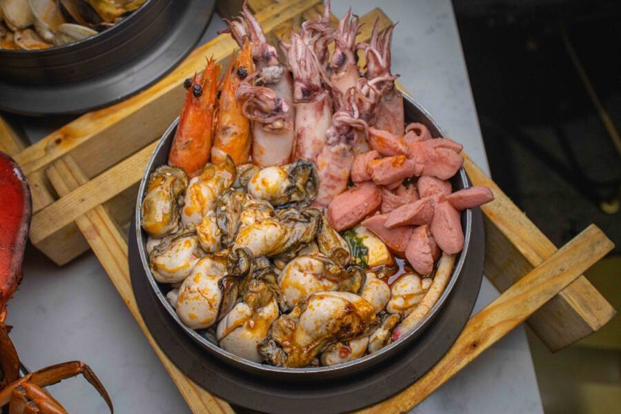 三重浮誇系美食「痛風鍋」夯！網友激推這一味