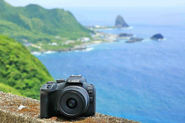 Canon 全新 EOS R10 無反光鏡相機開賣　輕量化機身、高速連拍及對焦滿足生活拍攝需求