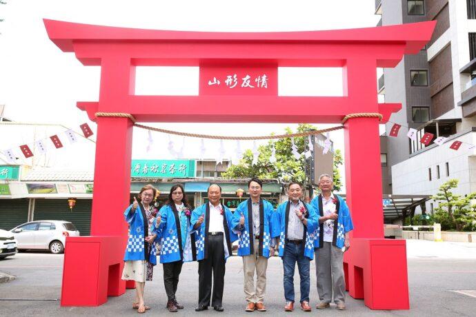 山形祭第三回 礁溪溫泉飯店與遊客大跳花笠舞