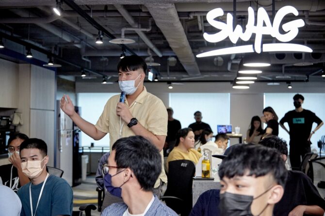 成人串流平台首辦企業開放日 頂大學生、資深工程師瘋睹運作內幕