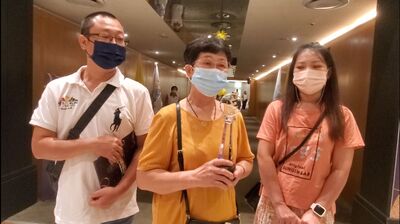 漾新聞|陳其邁追頒「無腿泳士」陳亮達傑出選手獎 強調其精神永在