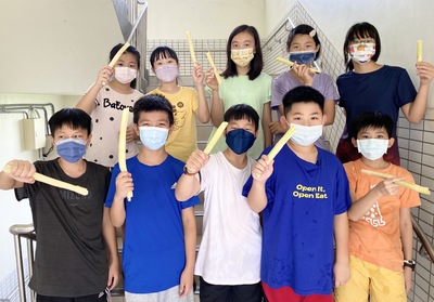 漾新聞|教室走廊陽台種出高高的甘蔗　新上師生家長啃甘蔗豐收美味在心頭