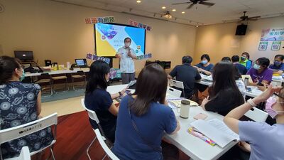 漾新聞|在教育部「生生用平板」加持下 高市數位學習辦公室力推元宇宙教學體驗