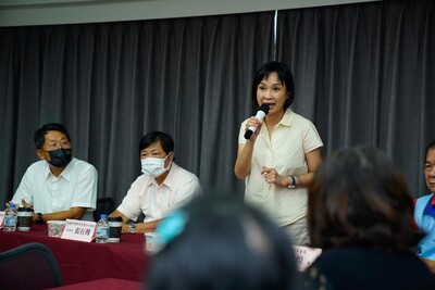 漾新聞|柯志恩拜會補教協會強調補習班是「給孩子信心，讓家長安心」的場域