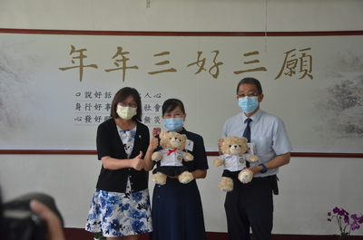 漾新聞|慈濟捐贈林園高中「靜思閱讀書軒」今啟用 期閱讀善化人心