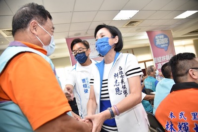 漾新聞|柯志恩獲百位基層里長力挺