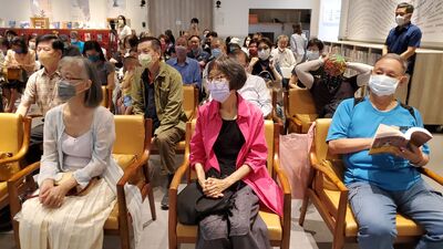 漾新聞|鍾玲與陳素芳對談《我的青芽歲月》牽動個人生命歷程與國史的滄桑
