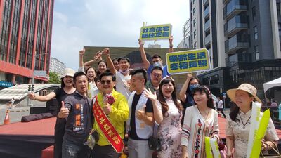 漾新聞|吳益政競選總部成立二千民眾加油喊凍蒜 高雄市第一場跨黨派競選盛事